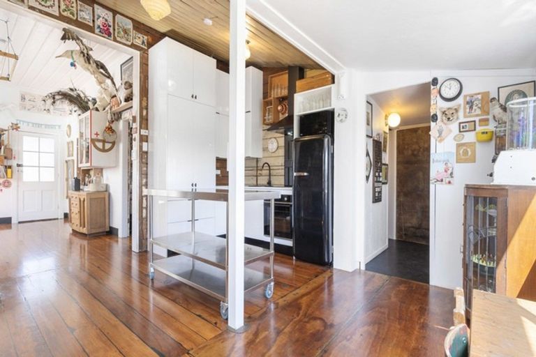 Photo of property in 163 Lemon Street, Strandon, New Plymouth, 4312