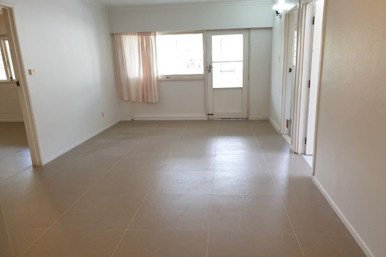 Photo of property in 40 Holland Road, Hillcrest, Auckland, 0627