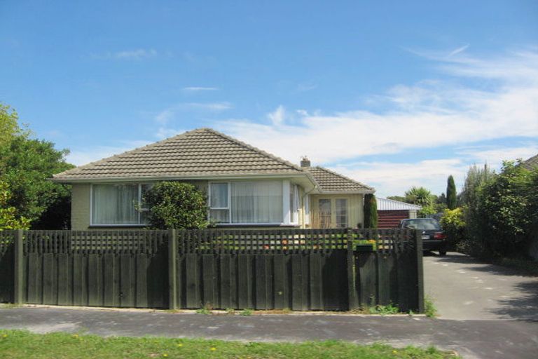 Photo of property in 22 Rollesby Street, Hoon Hay, Christchurch, 8025