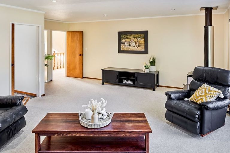 Photo of property in 4 Mclintock Street, Johnsonville, Wellington, 6037