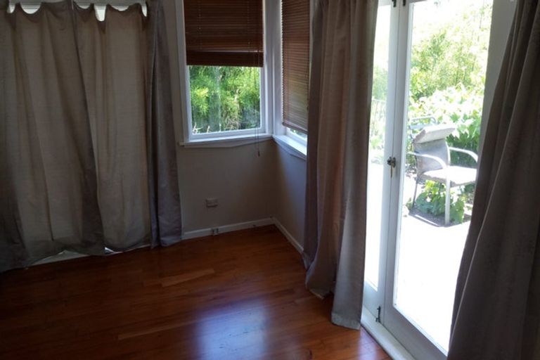 Photo of property in 13a Evans Road, Glen Eden, Auckland, 0602