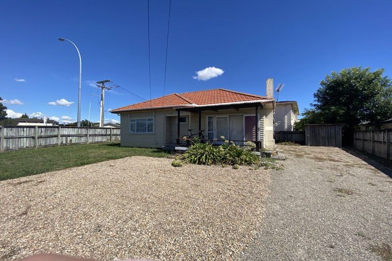 Photo of property in 1 Cameron Road, Hamilton East, Hamilton, 3216