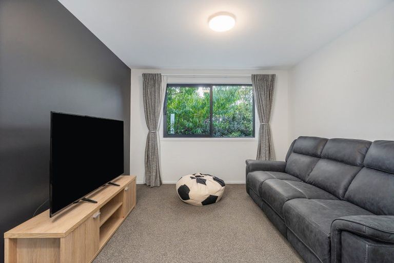 Photo of property in 128 Kupe Drive, Whitianga, 3510