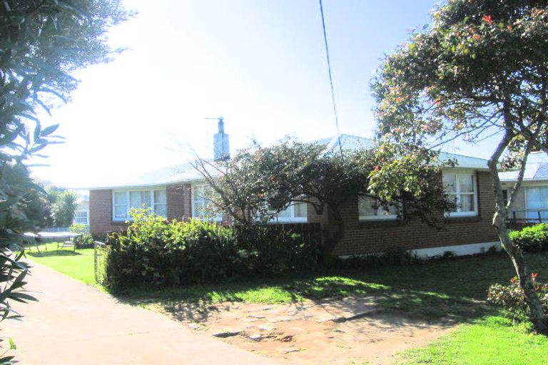 Photo of property in 604 Maunganui Road, Mount Maunganui, 3116