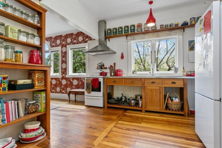 Photo of property in 12 Grosvenor Street, Cambridge, 3434