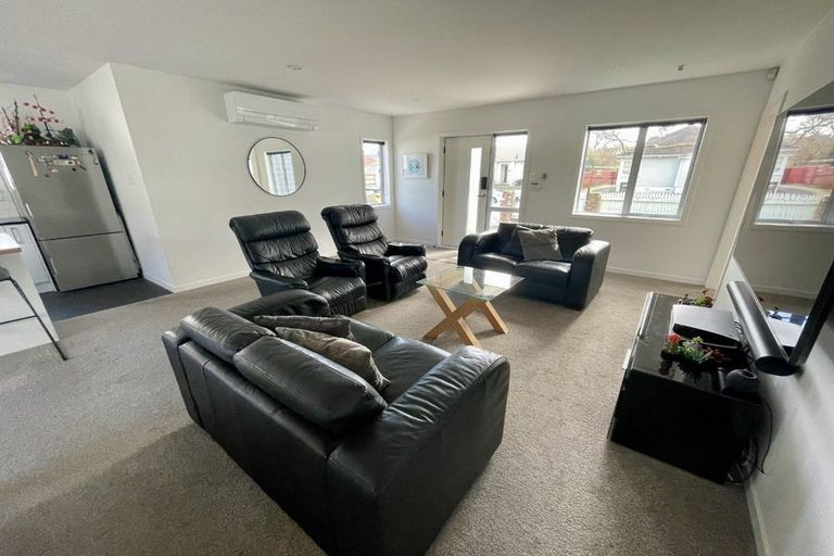 Photo of property in 38 Pilcher Crescent, Naenae, Lower Hutt, 5011