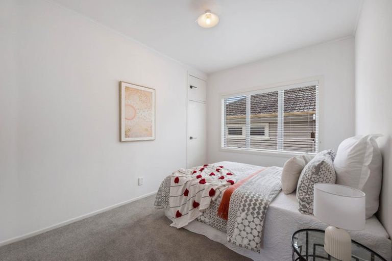 Photo of property in 72 East Street, Pukekohe, 2120