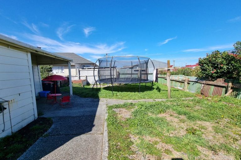 Photo of property in 18 Reid Street, Blaketown, Greymouth, 7805