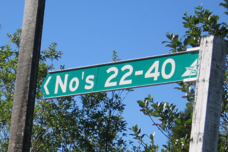 Photo of property in 34 Longfellow Parade, Glen Eden, Auckland, 0604