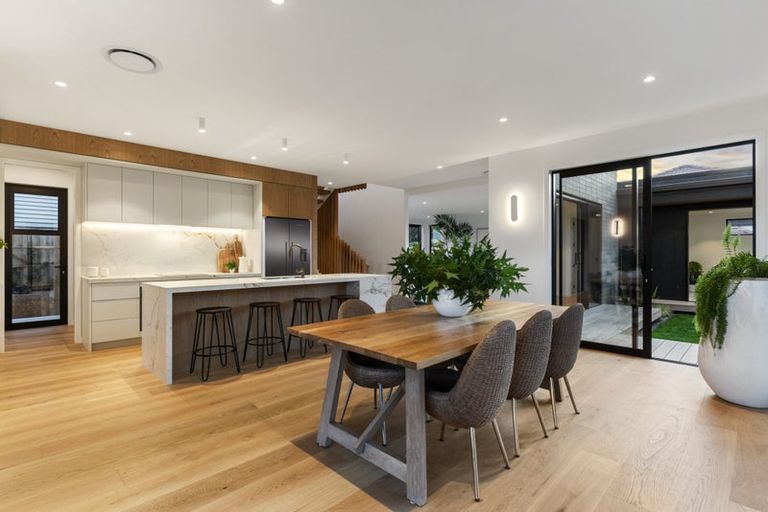 Photo of property in 50 Gulf View Road, Murrays Bay, Auckland, 0630