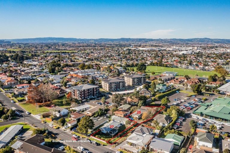 Photo of property in 25 Halver Road, Hillpark, Auckland, 2102