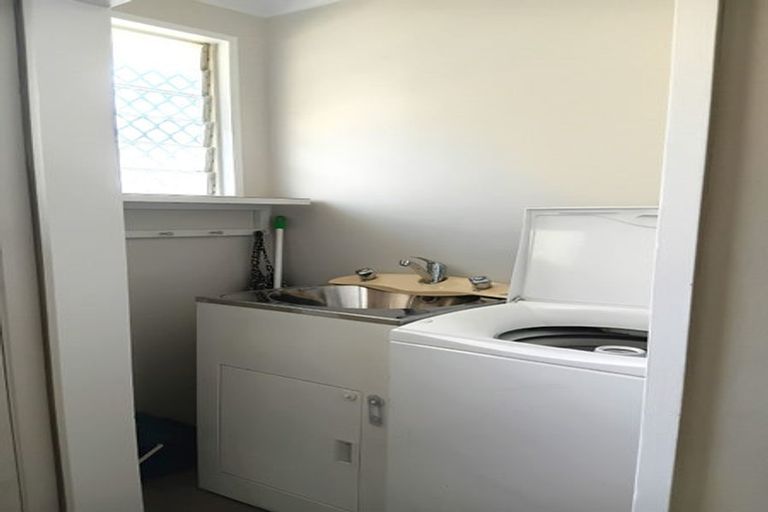 Photo of property in 18a Moerangi Street, West End, Palmerston North, 4410