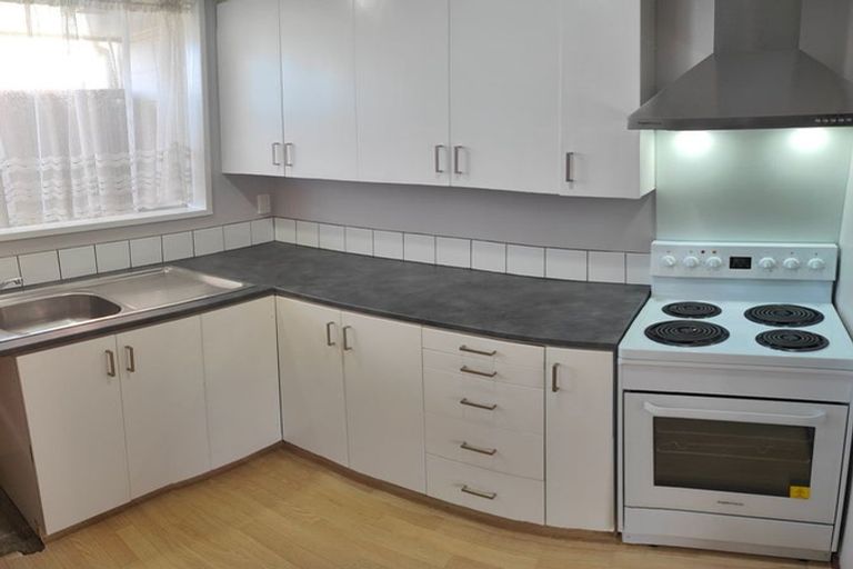 Photo of property in 14f Wesley Street, South Dunedin, Dunedin, 9012