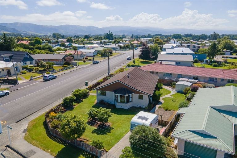 Photo of property in 22 Parsonage Road, Waimate, 7924