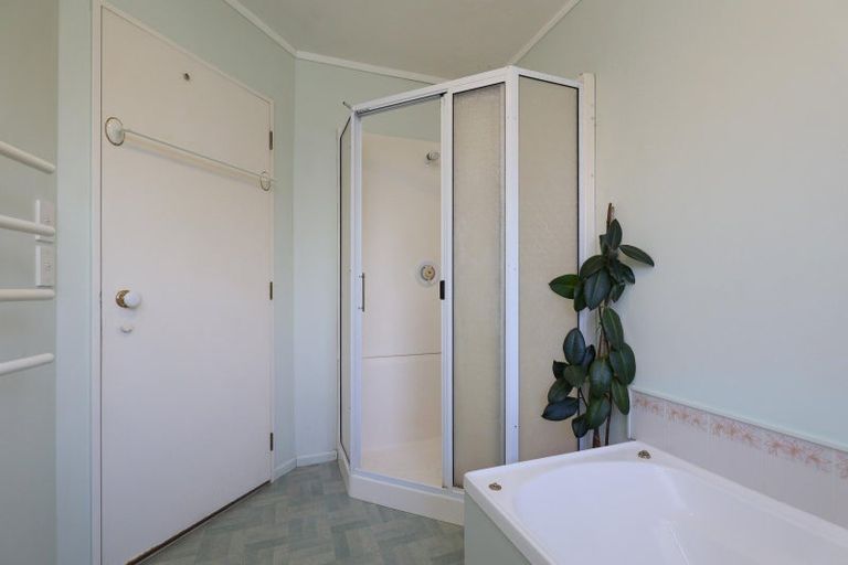 Photo of property in 12 Coleridge Place, Stoke, Nelson, 7011