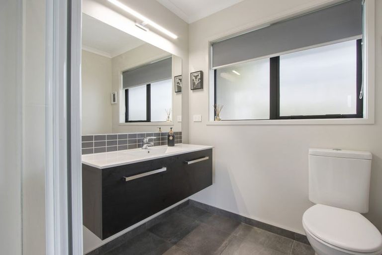 Photo of property in 11 Nolan Place, Katikati, 3129