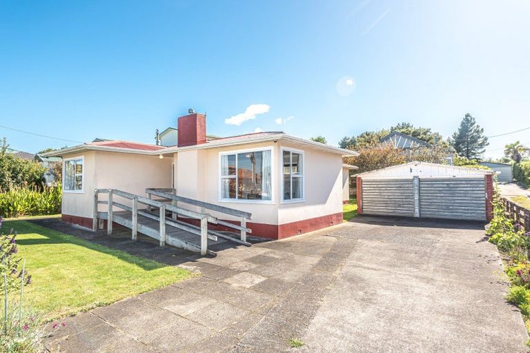 Photo of property in 22a Gonville Avenue, Gonville, Whanganui, 4501