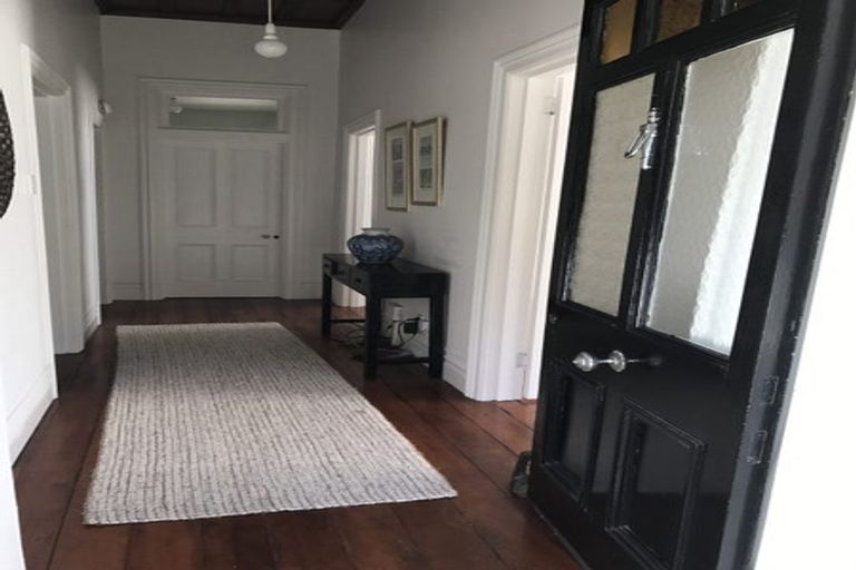 Photo of property in 13 Goldsmith Road, Hospital Hill, Napier, 4110