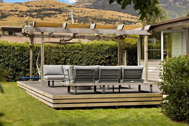 Photo of property in 20 Islay Street, Glenorchy, 9372