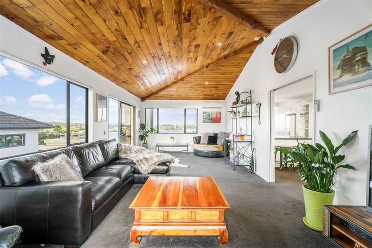 Photo of property in 1183 Whangaparaoa Road, Gulf Harbour, Whangaparaoa, 0930