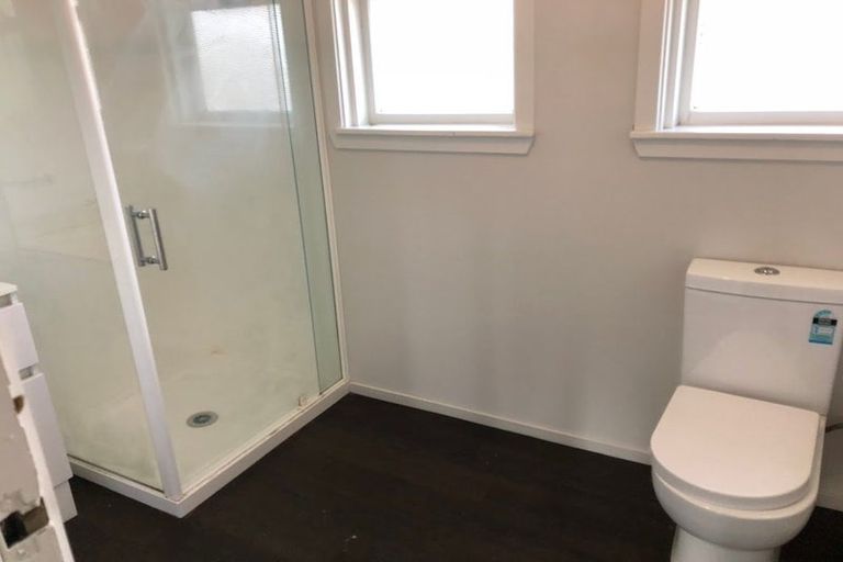 Photo of property in 21 Ballantyne Avenue, Upper Riccarton, Christchurch, 8041