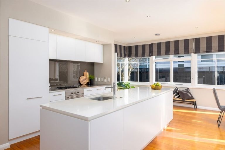 Photo of property in 32 Carrington Street, St Albans, Christchurch, 8014