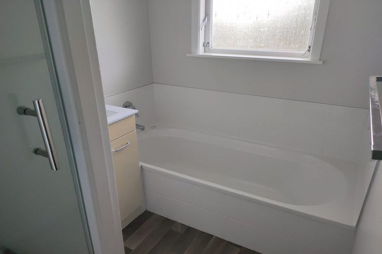 Photo of property in 56 Pohutukawa Drive, Pukete, Hamilton, 3200