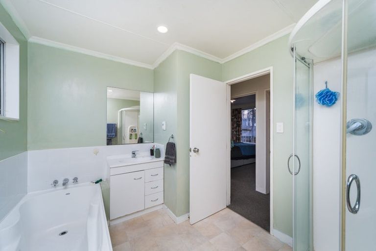 Photo of property in 39 Robinson Crescent, Westbrook, Palmerston North, 4412