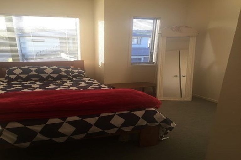 Photo of property in 55/2 Armoy Drive, East Tamaki, Auckland, 2016