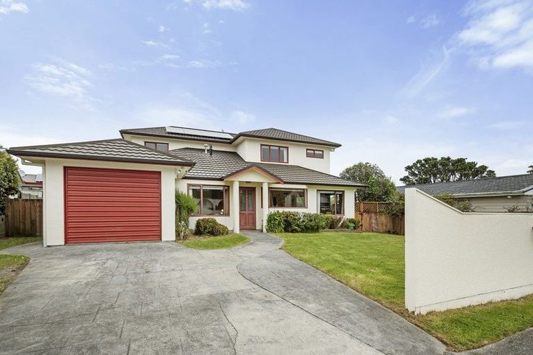 Photo of property in 58 Cypress Drive, Maungaraki, Lower Hutt, 5010