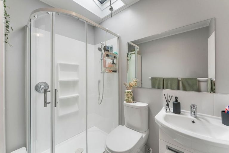 Photo of property in 8 Green Place, Richmond Heights, Taupo, 3330