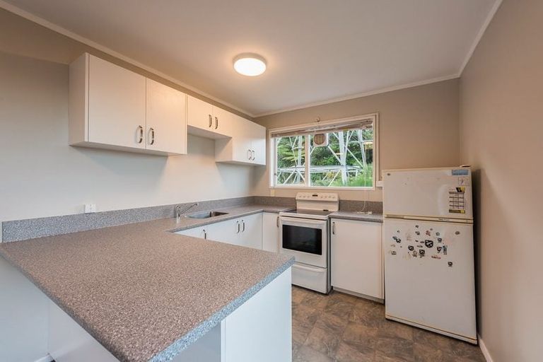 Photo of property in 41 Chartwell Drive, Crofton Downs, Wellington, 6035