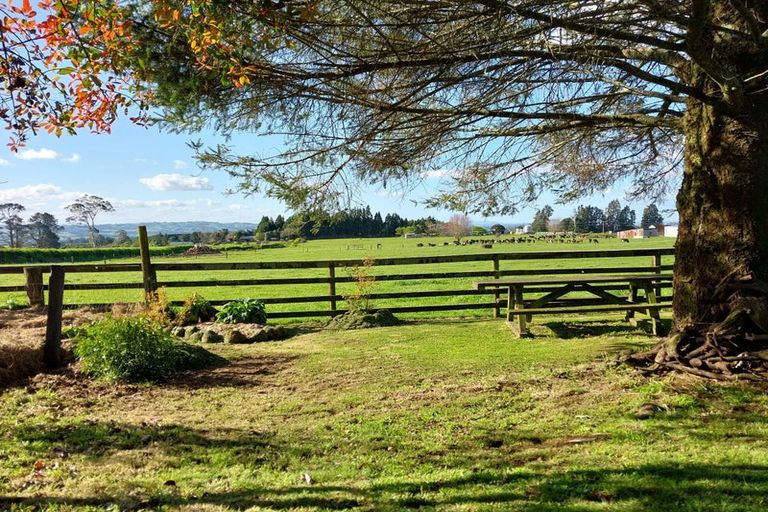 Photo of property in 2 Peers Road, Omanawa, Tauranga, 3171