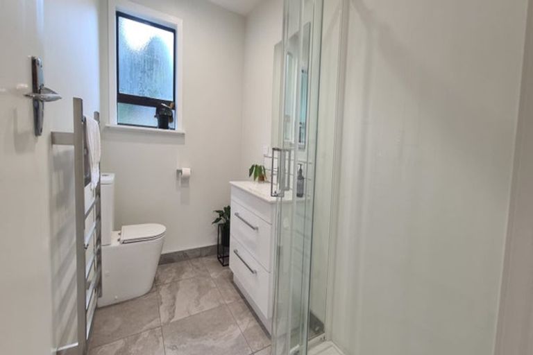 Photo of property in 64 Saint Johns Terrace, Tawa, Wellington, 5028