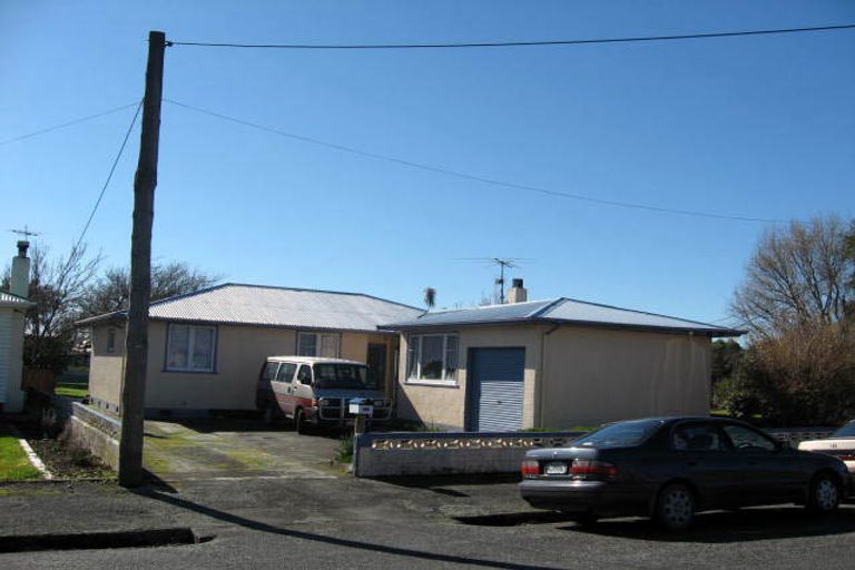 Photo of property in 11 King Street, Carterton, 5713