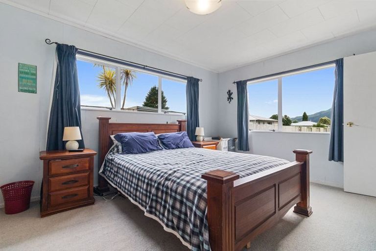 Photo of property in 1 Ritchie Street, Te Aroha, 3320