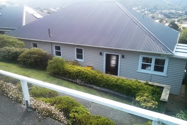 Photo of property in 19 Bankot Crescent, Ngaio, Wellington, 6035