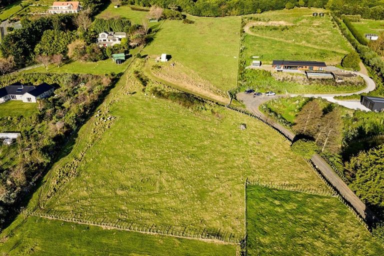 Photo of property in 147 Huia Street, Waikanae, 5391