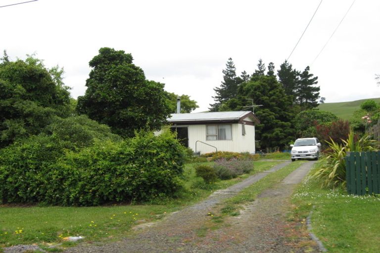 Photo of property in 7 Cane Road, Waimauku, 0812