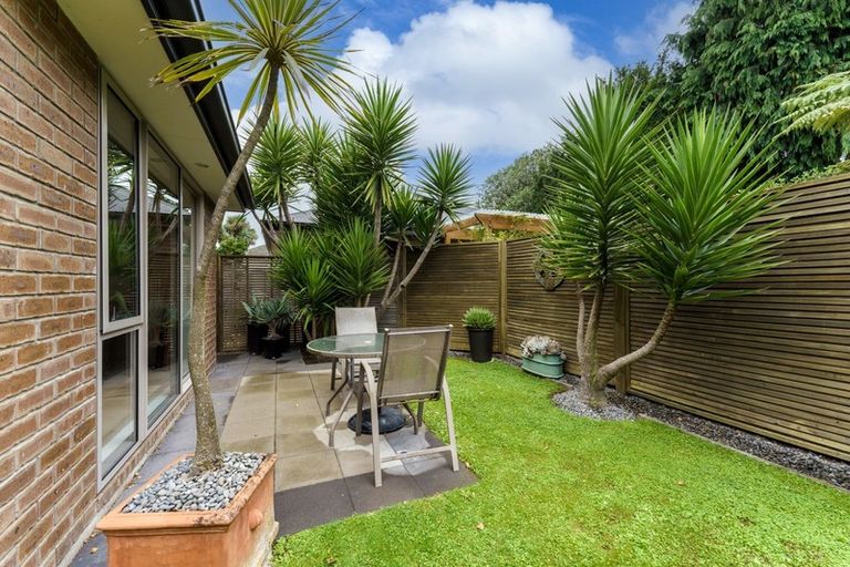 Photo of property in 2/62 Radley Street, Woolston, Christchurch, 8023