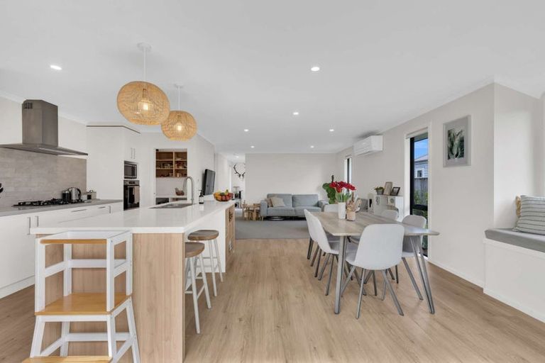 Photo of property in 7 Thomas Way, Brightwater, 7022