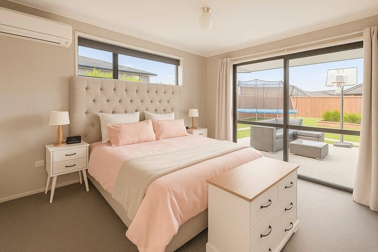 Photo of property in 16 Chalgrove Road, Huntington, Hamilton, 3210