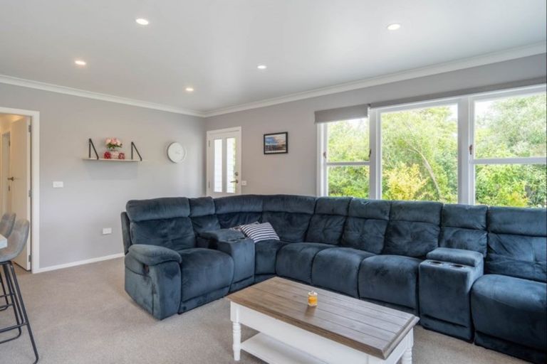 Photo of property in 189 Te Moana Road, Waikanae, 5036