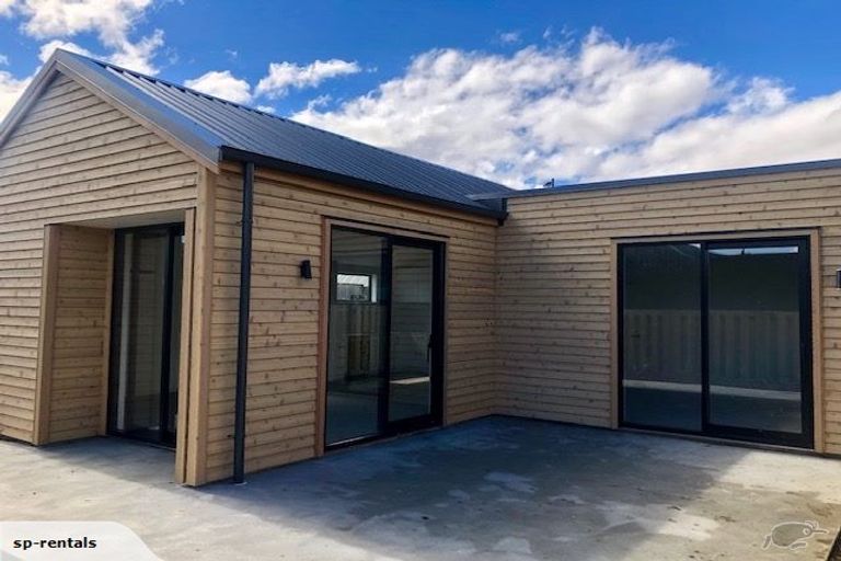 Photo of property in 14 Longlands Street, Lake Hayes Estate, Queenstown, 9304