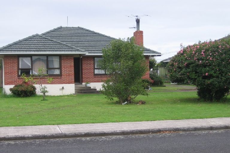 Property details for 30 Motatau Road, Papatoetoe, Auckland, 2025