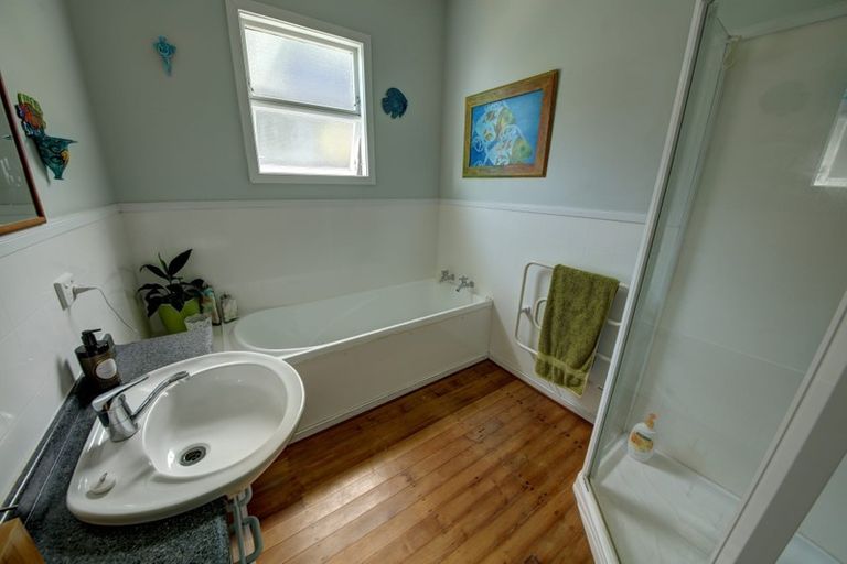 Photo of property in 368 Thames Coast Sh25 Road, Thornton Bay, Thames, 3575