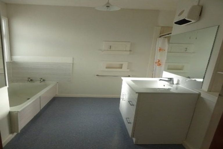 Photo of property in 3/36 Sylvan Street, Hillmorton, Christchurch, 8024