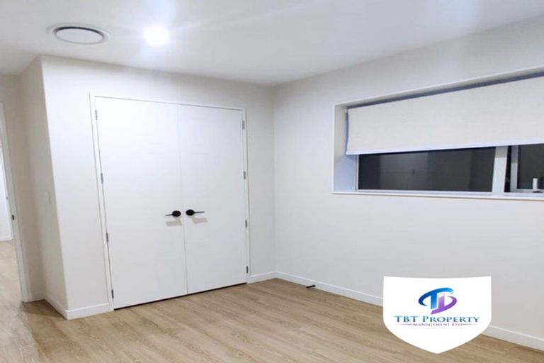 Photo of property in 17 Bushfield Drive, Flat Bush, Auckland, 2019