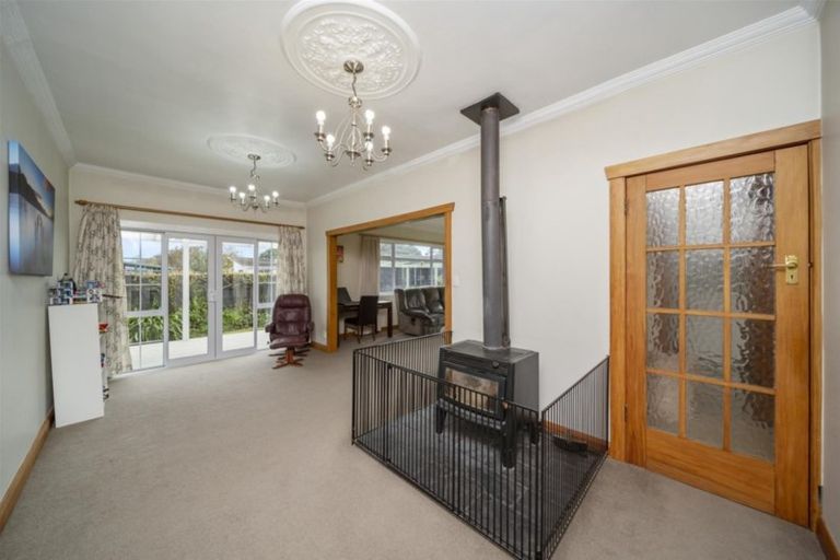 Photo of property in 4 Grant Vc Street, Hawera, 4610