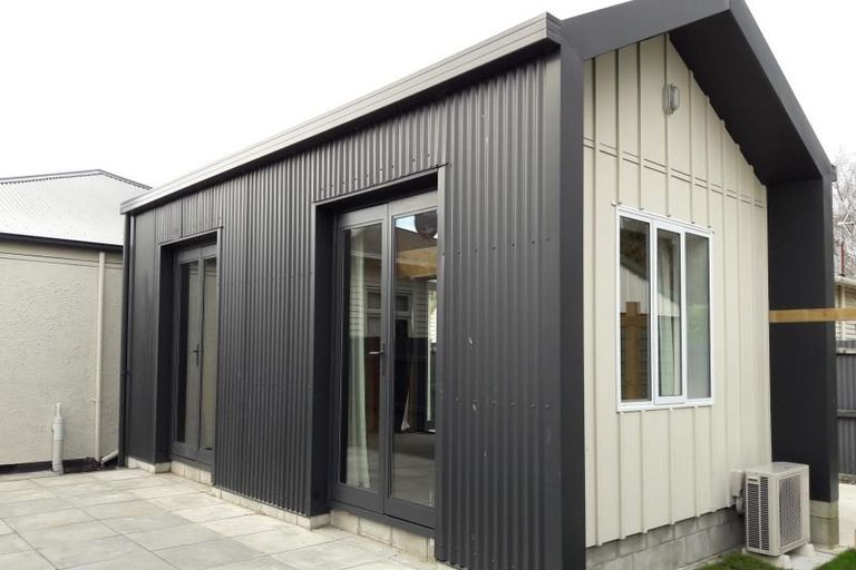 Photo of property in 62 Rhona Street, Linwood, Christchurch, 8062